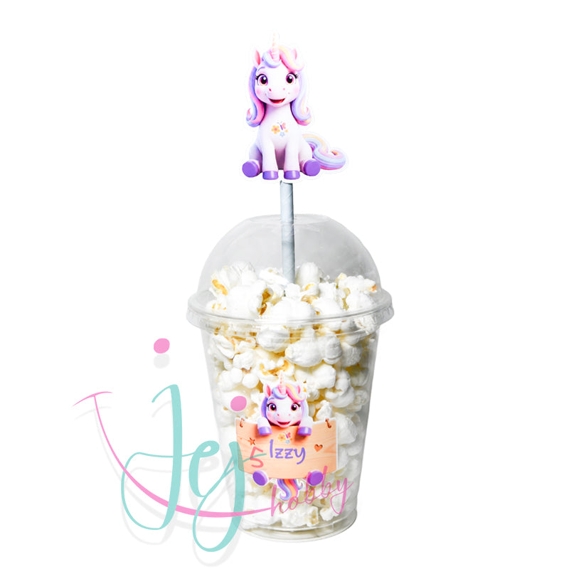 Gepersonaliseerde Unicorn traktatiebeker Large voor school of feestjes