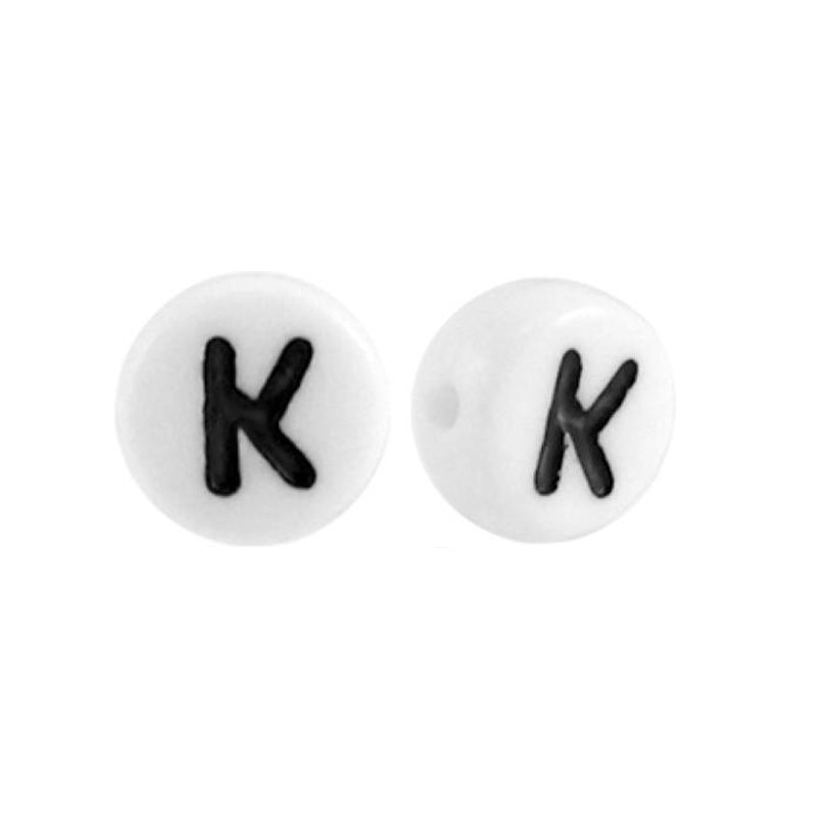Letter kraal wit met zwarte letter K