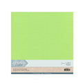 LKK-SC21 linnenkarton 30,5x30,5 cm May Green van Card Deco voor hobby zoals kaarten maken en scrapbooking.