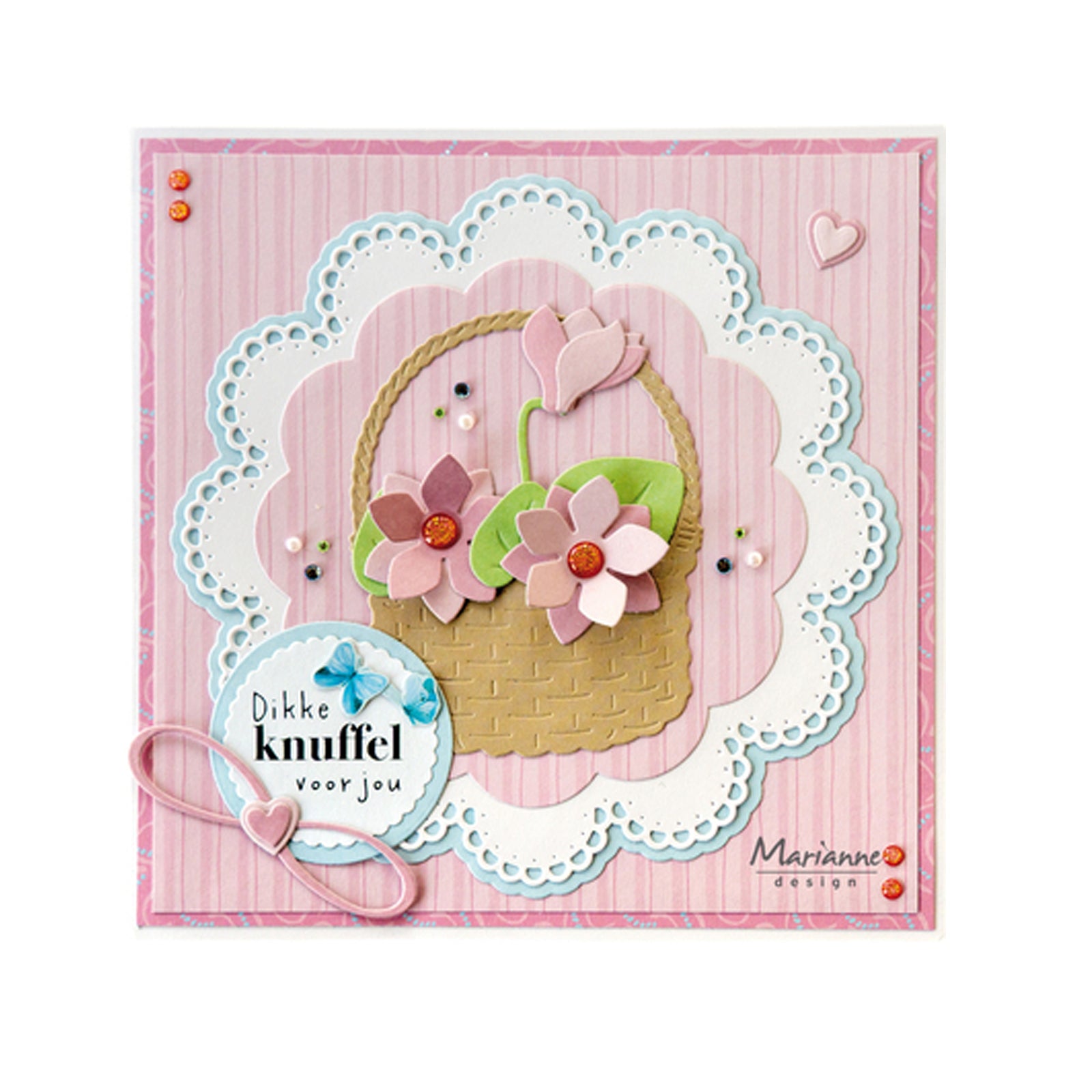 Dit is een voorbeeldkaart gemaakt met de LR0954 Double Doily, Lr0955 Gift basket en de Lr0956 Eternal Love van Marianne Design