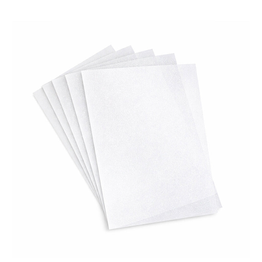 PFSS912 Vellum SIlver white van paper favourites. Dit is een semi transparant papier voor hobby